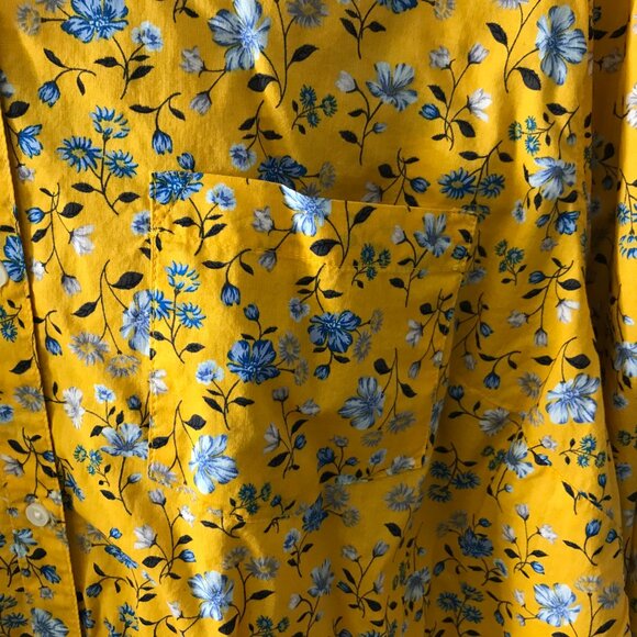 Women's Old Navy Yellow Floral Button-down Shirt - Size XXL Tall - Picture 3 of 6